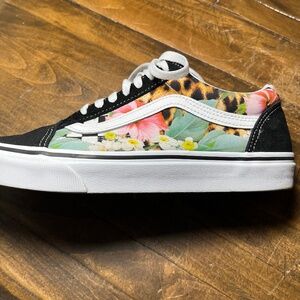 Tropical Print Van's Unisex Sneakers